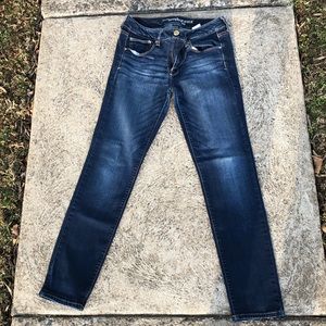 American Eagle skinny low rise